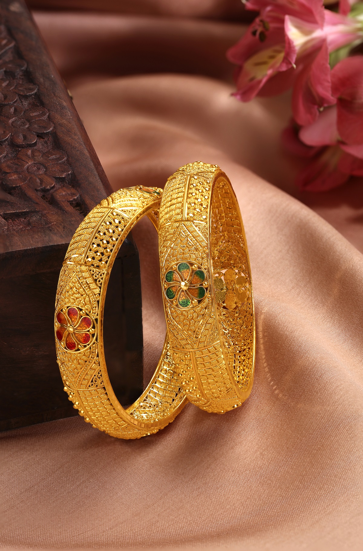 Tanishq designs of on sale bangles