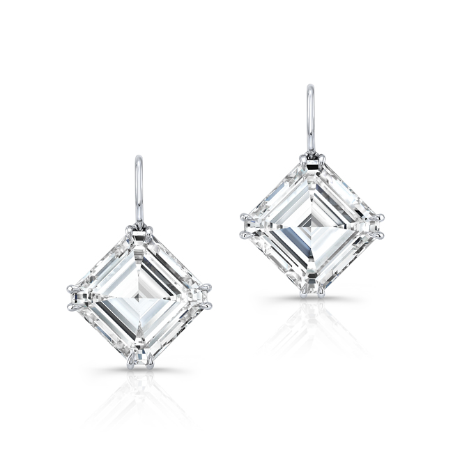 Forevermark by Rahaminov Asscher Diamond Drop Earrings set in Platinum 36.10 carats