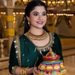 Kalyan Jewellers Releases Traditional Gujarati Jewellery Collection ‘Sankalp’ Kalyan Jewellers Introduces Sankalp Collection - A Line Of Traditional Gujarati Jewellery