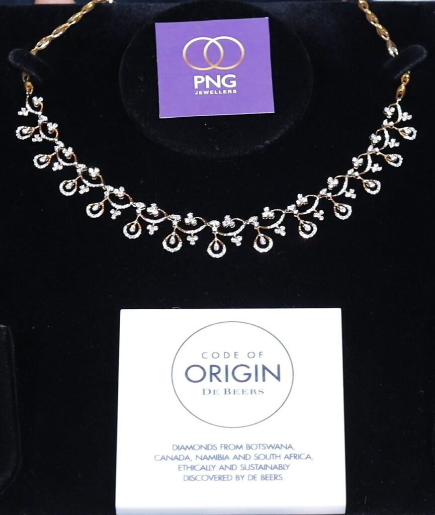 PNG Jewellers Launches De Beers Code of Origin Across 15 Stores